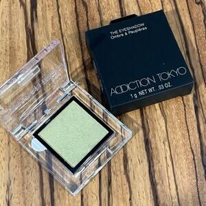 Addiction Tokyo The Eyeshadow Prism Breeze Whistle 105PR 1g / .03oz Ltd Edition
